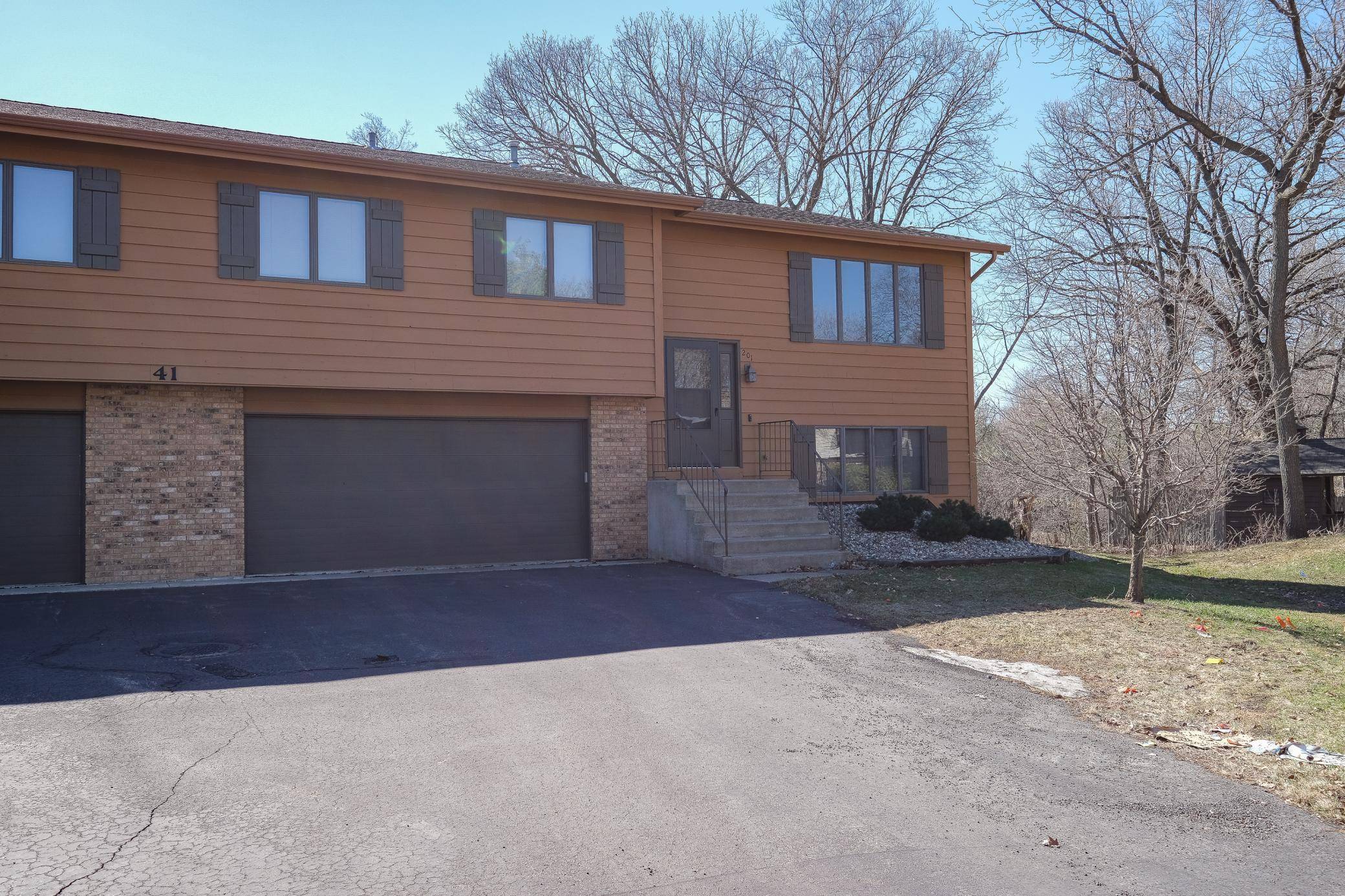 North Mankato, MN 56003,41 Restless CT #201