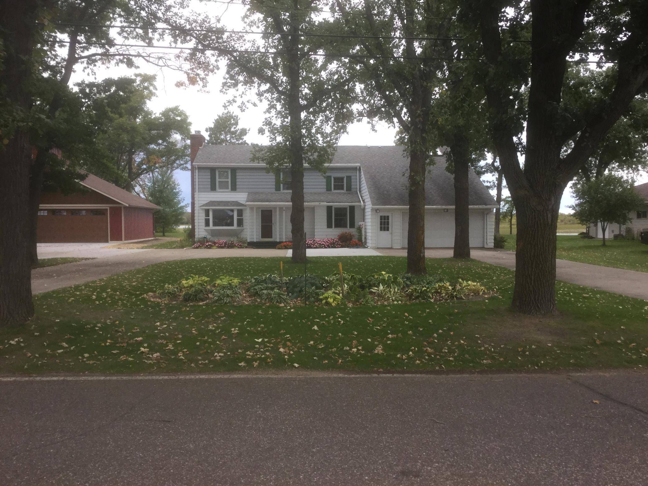 Little Falls, MN 56345,1609 Riverview DR