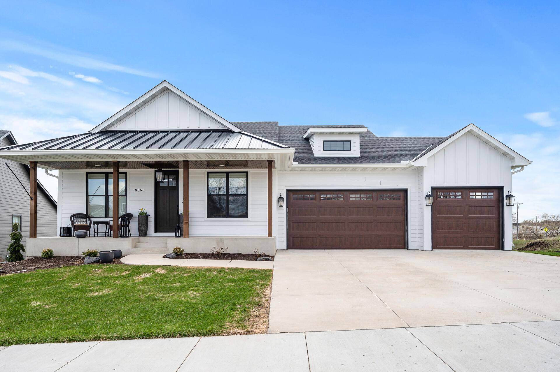 Victoria, MN 55386,8565 Hillpointe LN
