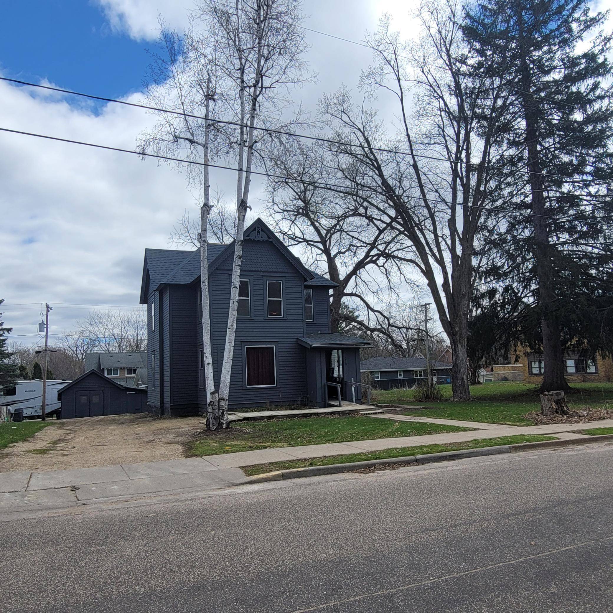 Ellsworth Twp, WI 54011,220 S Chestnut ST