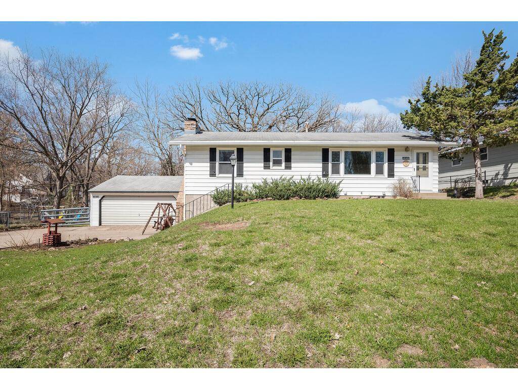Prior Lake, MN 55372,16088 Jordan AVE SE
