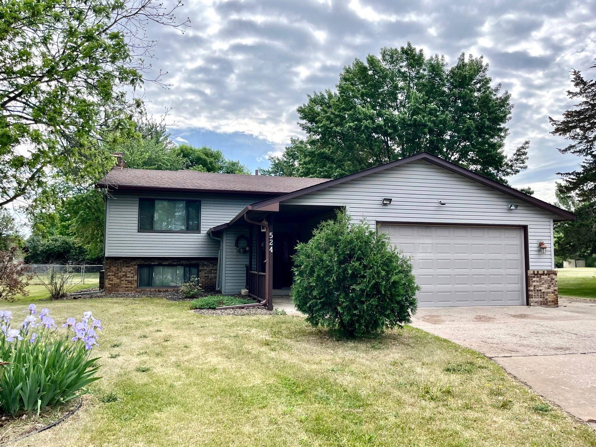 Saint Joseph, MN 56374,524 1st AVE NE