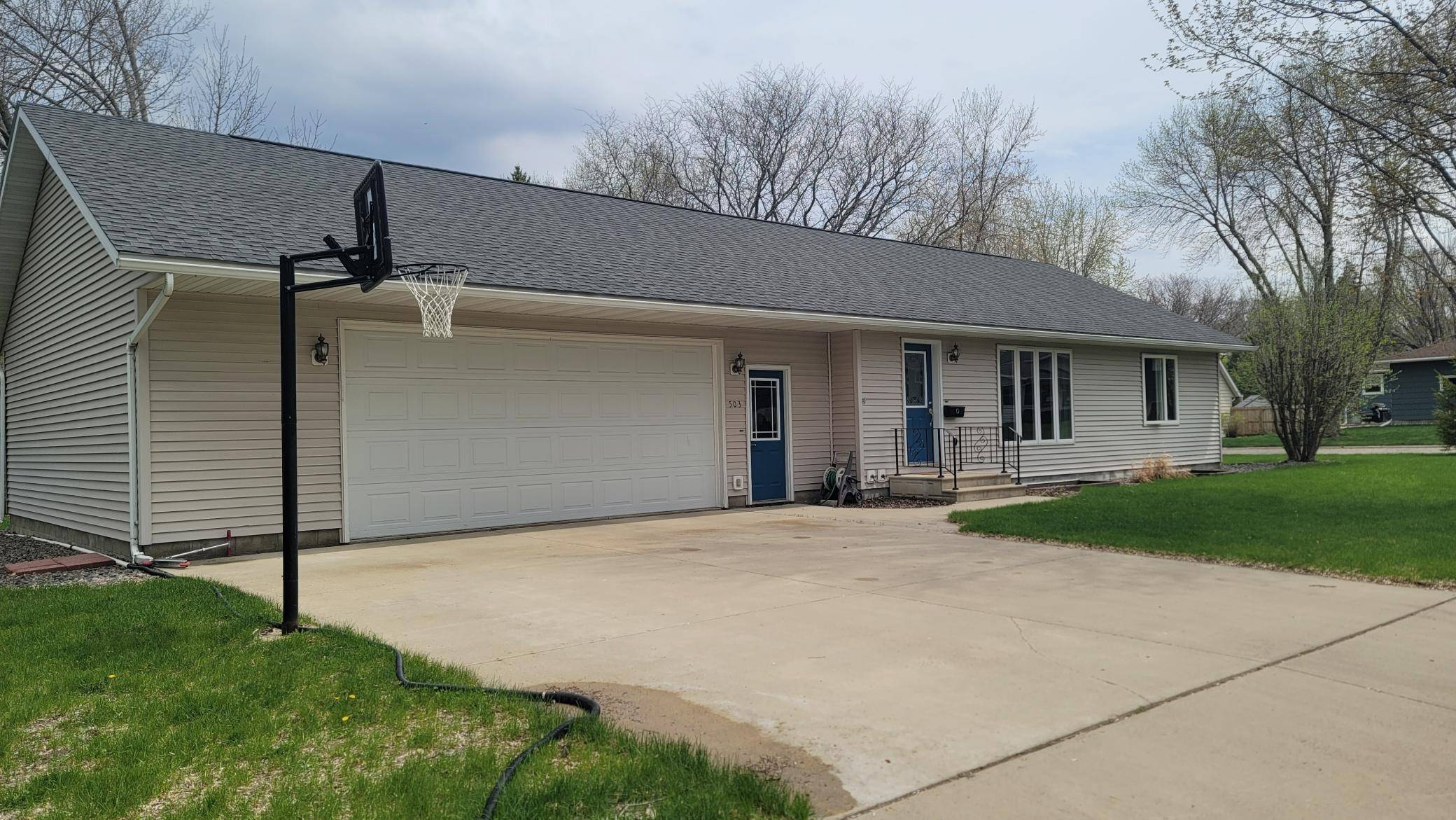 Marshall, MN 56258,503 Kennedy ST