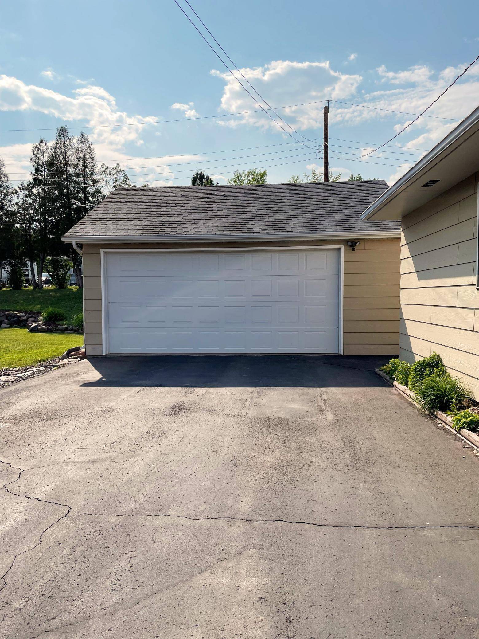 Silver Bay, MN 55614,Address not disclosed