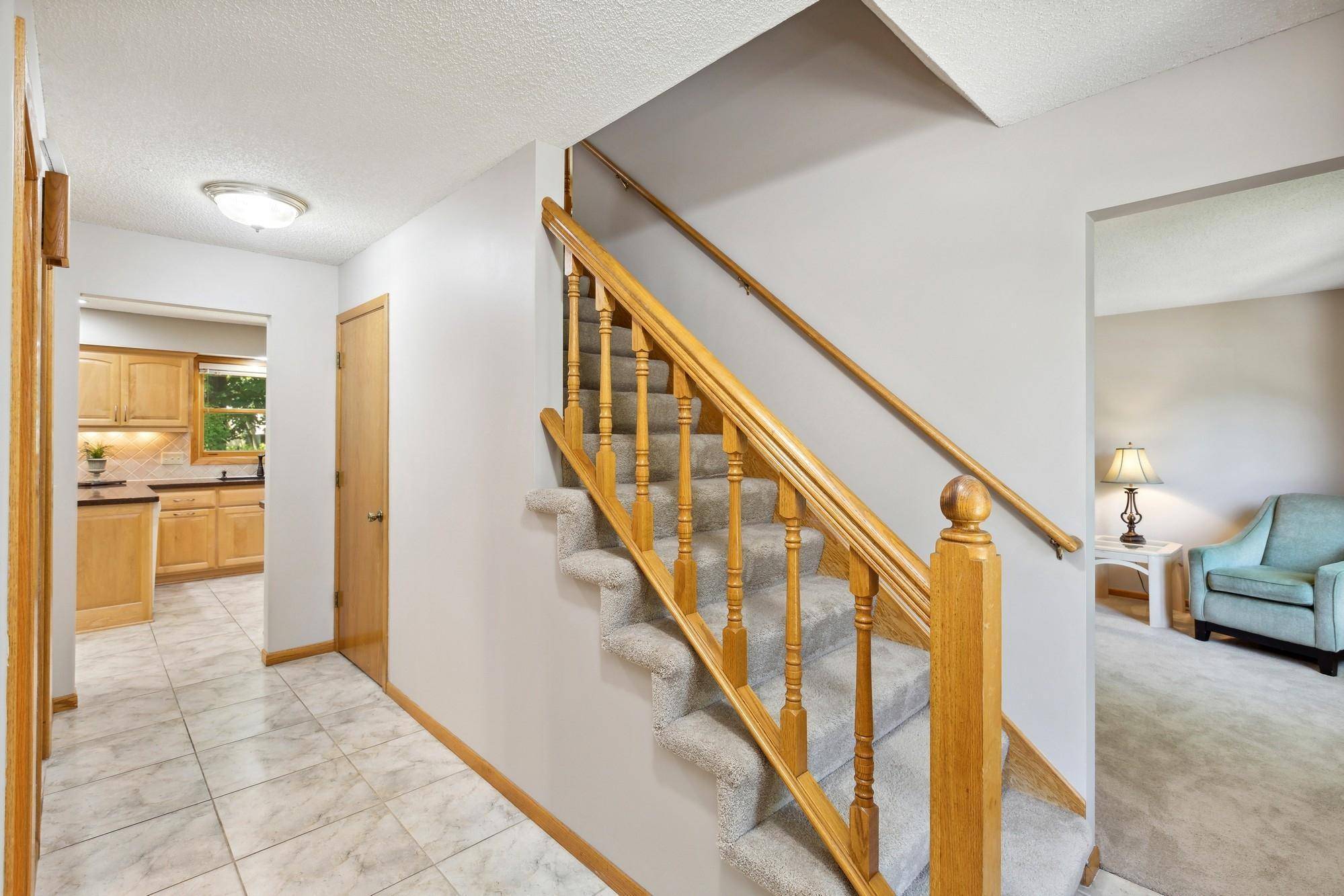 Eden Prairie, MN 55346,6407 Mere DR