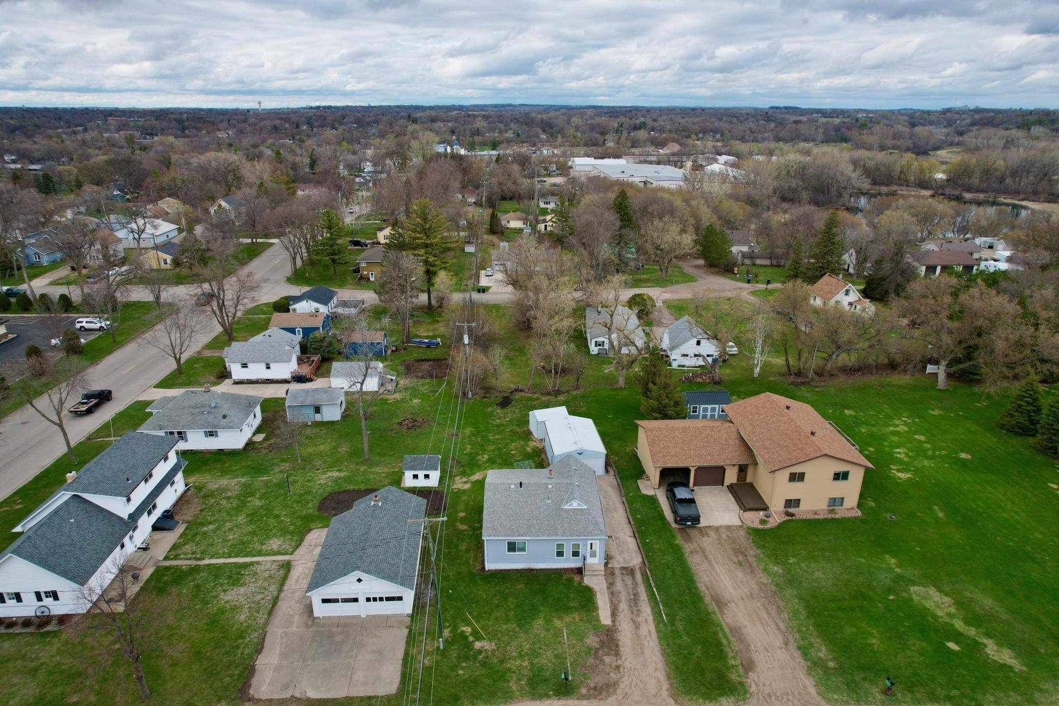 Fergus Falls, MN 56537,1013 E Alcott AVE