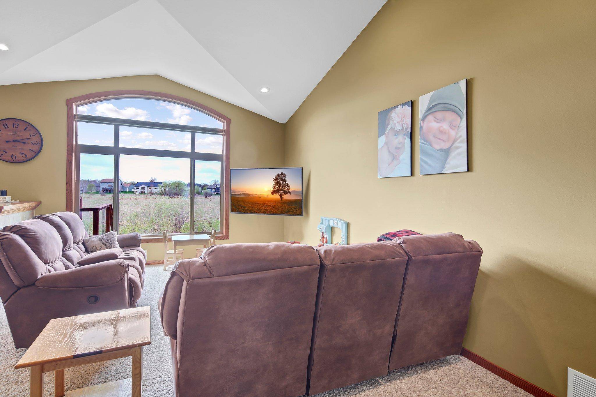 Sartell, MN 56377,505 13th Ave N