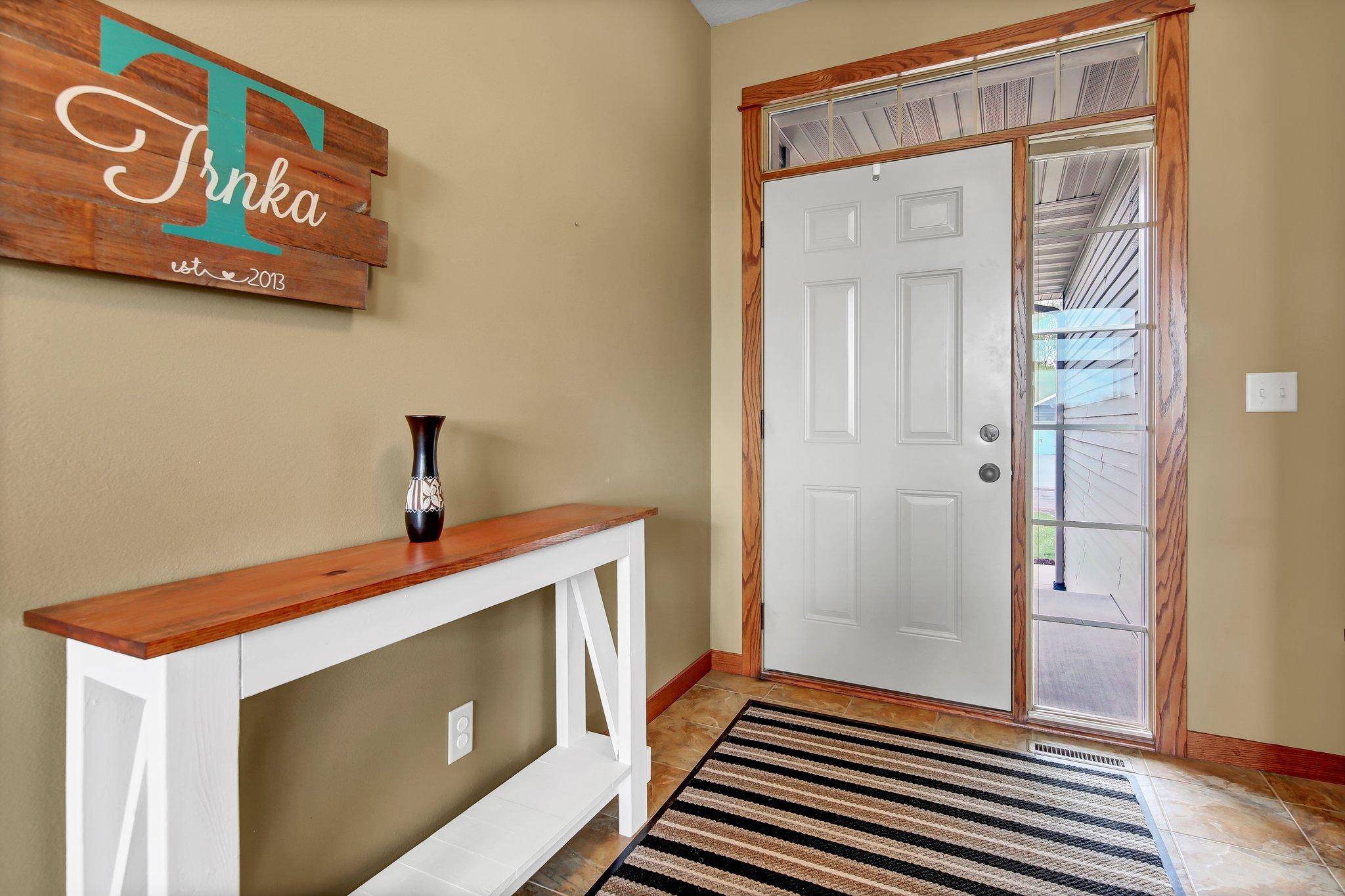 Sartell, MN 56377,505 13th Ave N