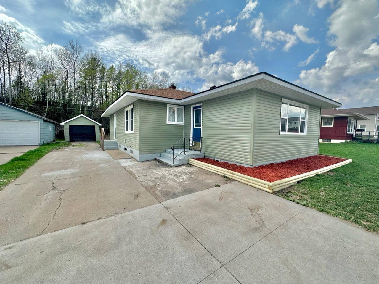 Nashwauk, MN 55769,505 1st ST