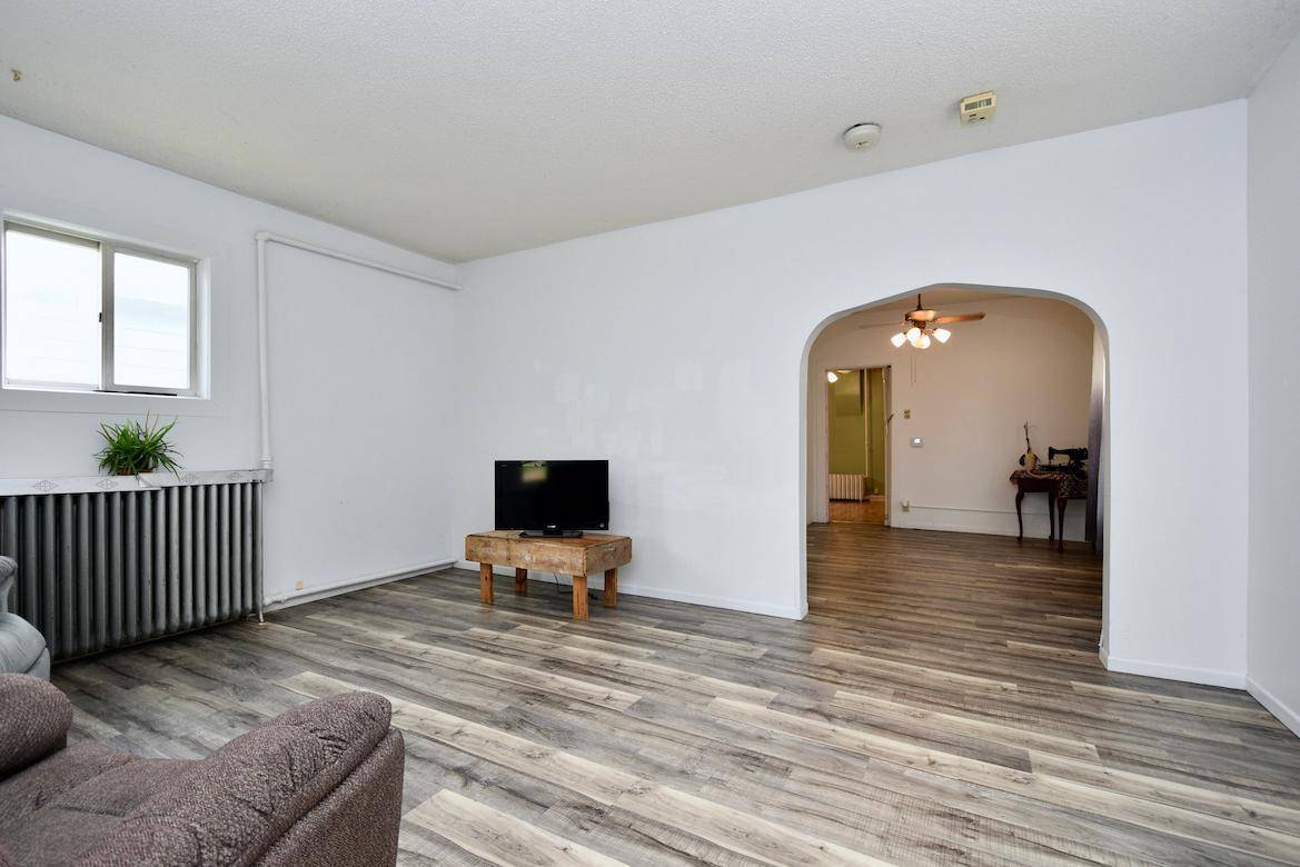 Winona, MN 55987,174 N Baker ST