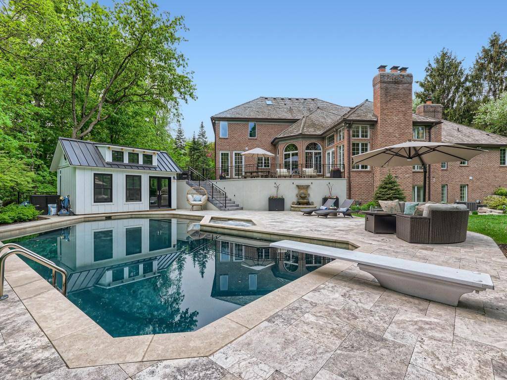 Orono, MN 55391,1370 French Creek DR