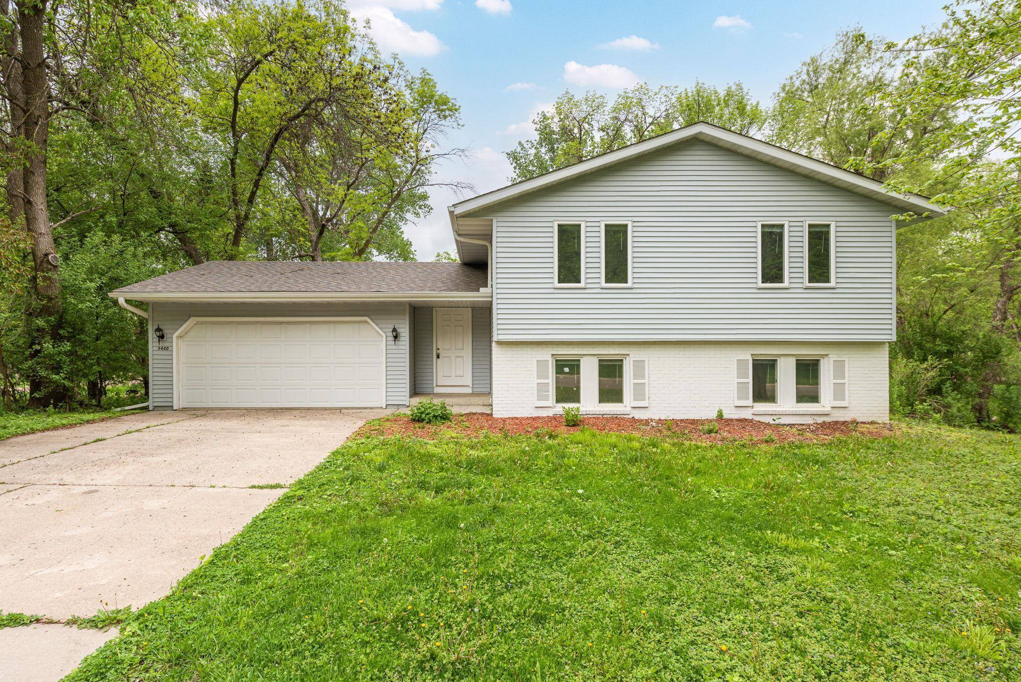 Shorewood, MN 55331,5440 Wedgewood DR