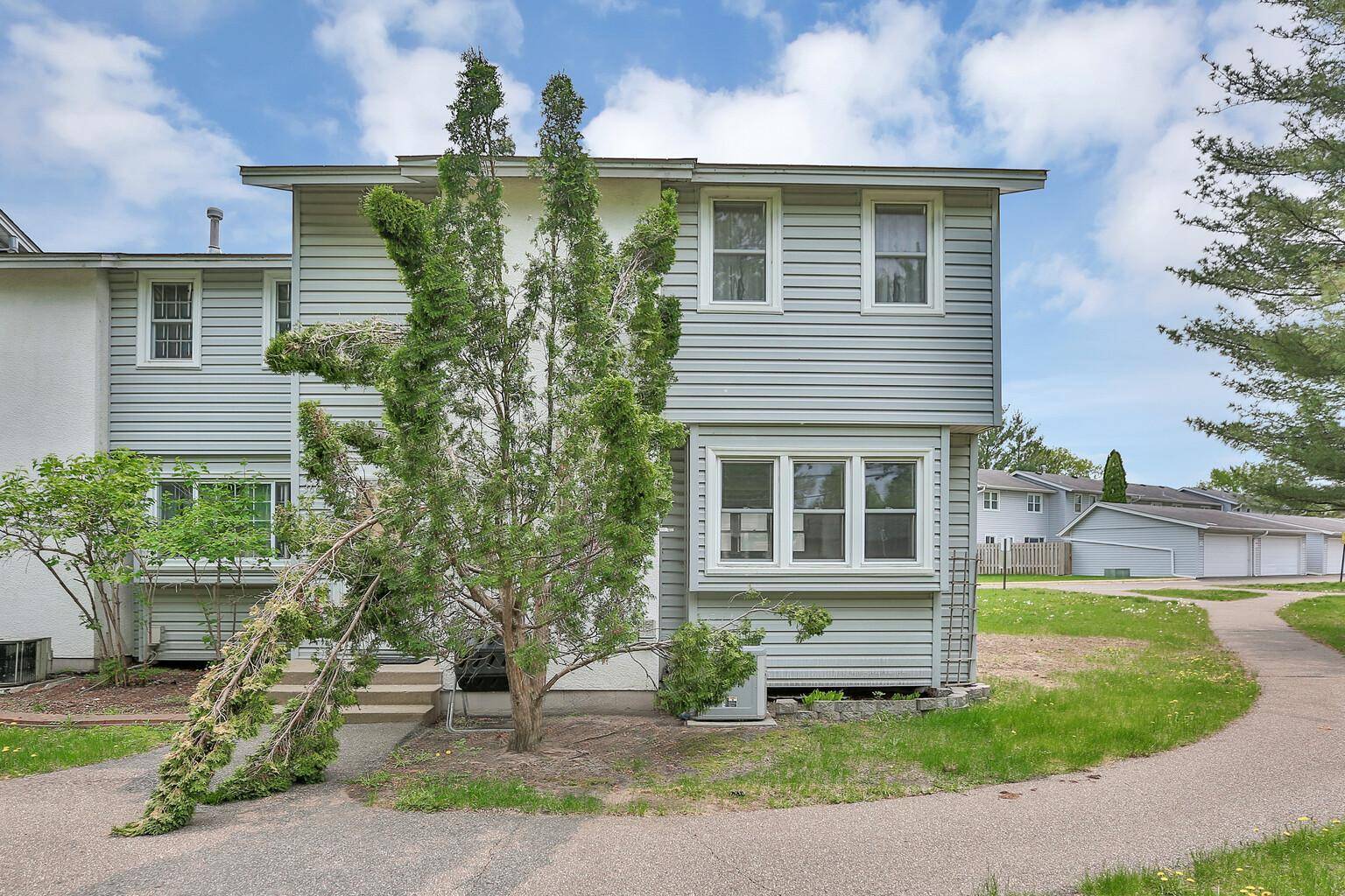Brooklyn Park, MN 55443,3660 Brookdale DR N