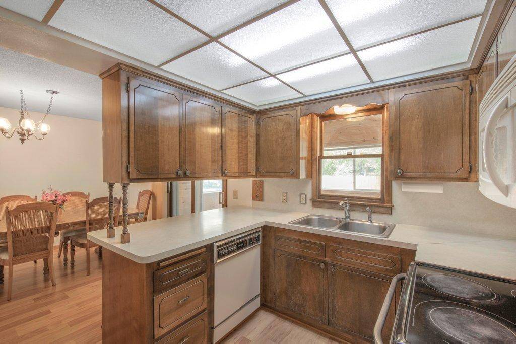 Brooklyn Center, MN 55429,3306 61st AVE N