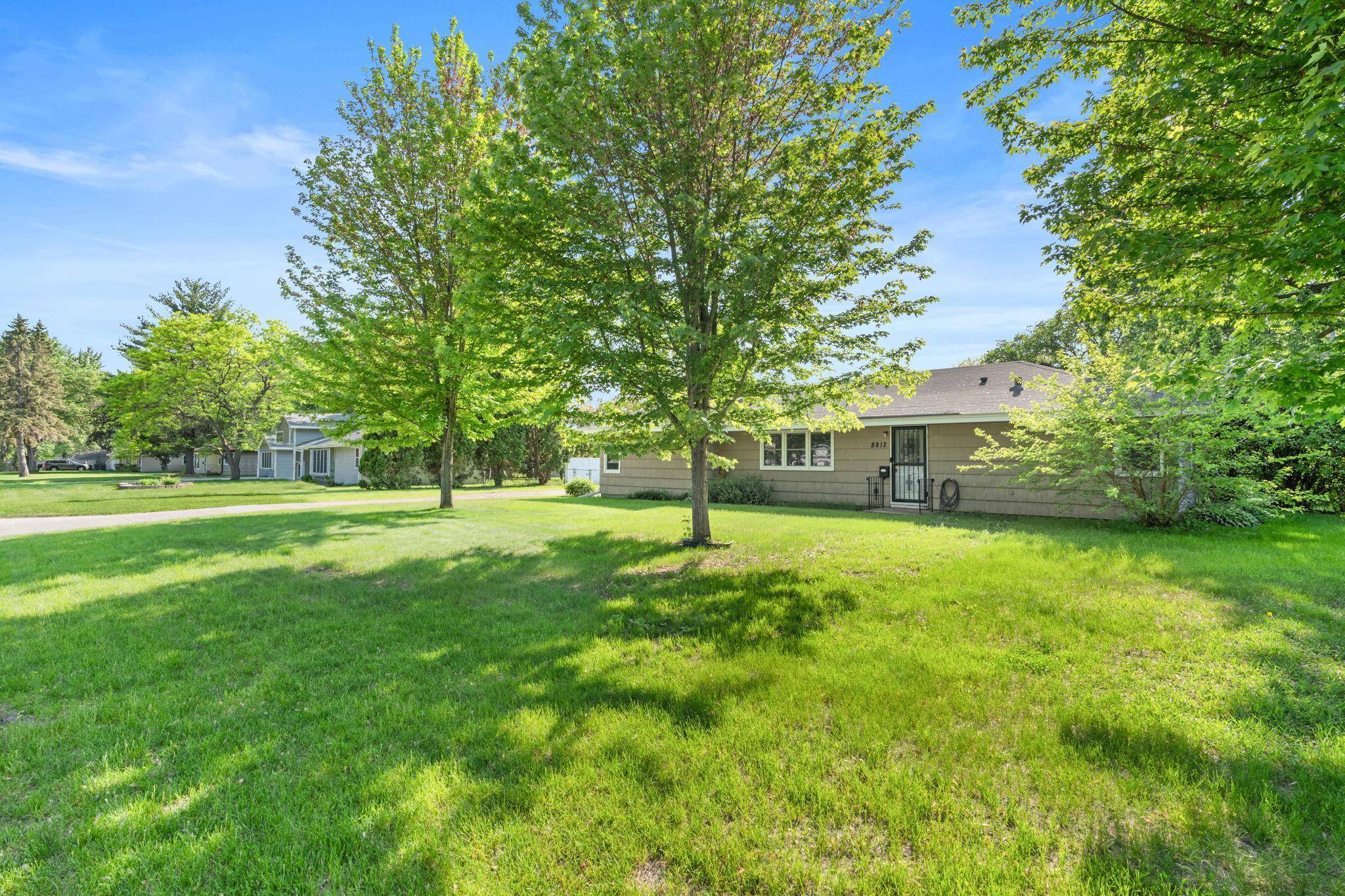 Bloomington, MN 55425,8812 13th AVE S