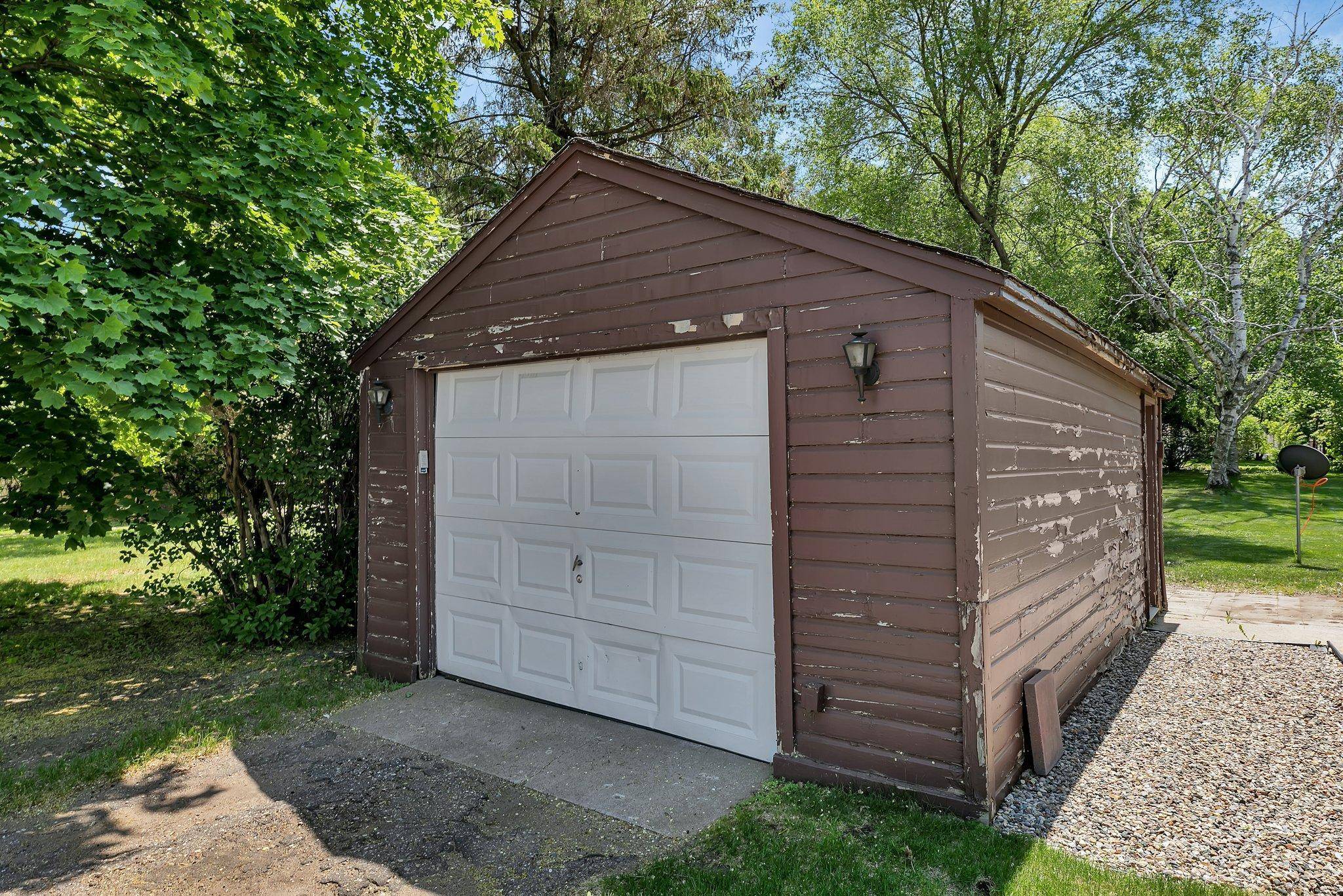 Cold Spring, MN 56320,512 Main ST