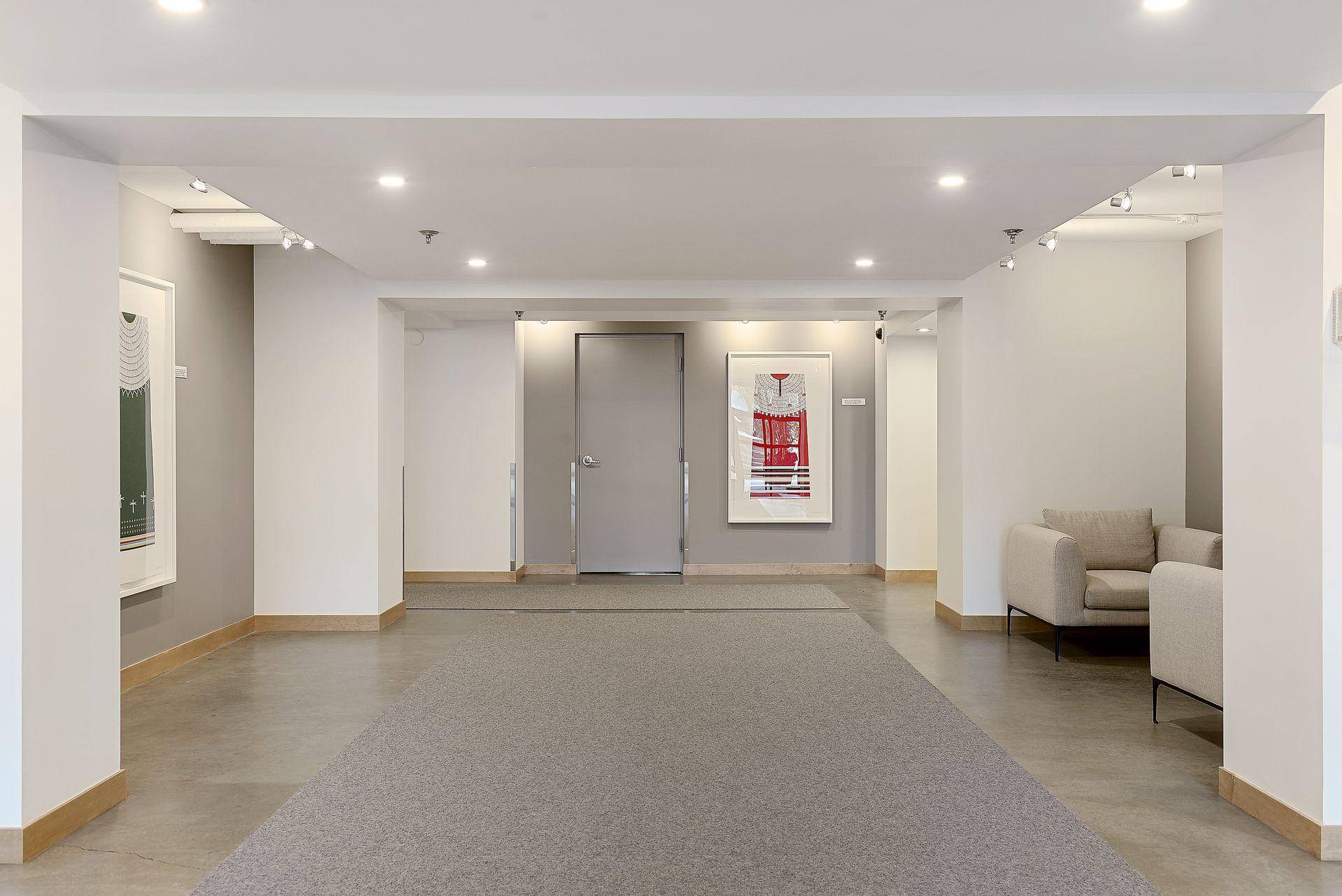 Minneapolis, MN 55401,600 S 2nd ST #S302