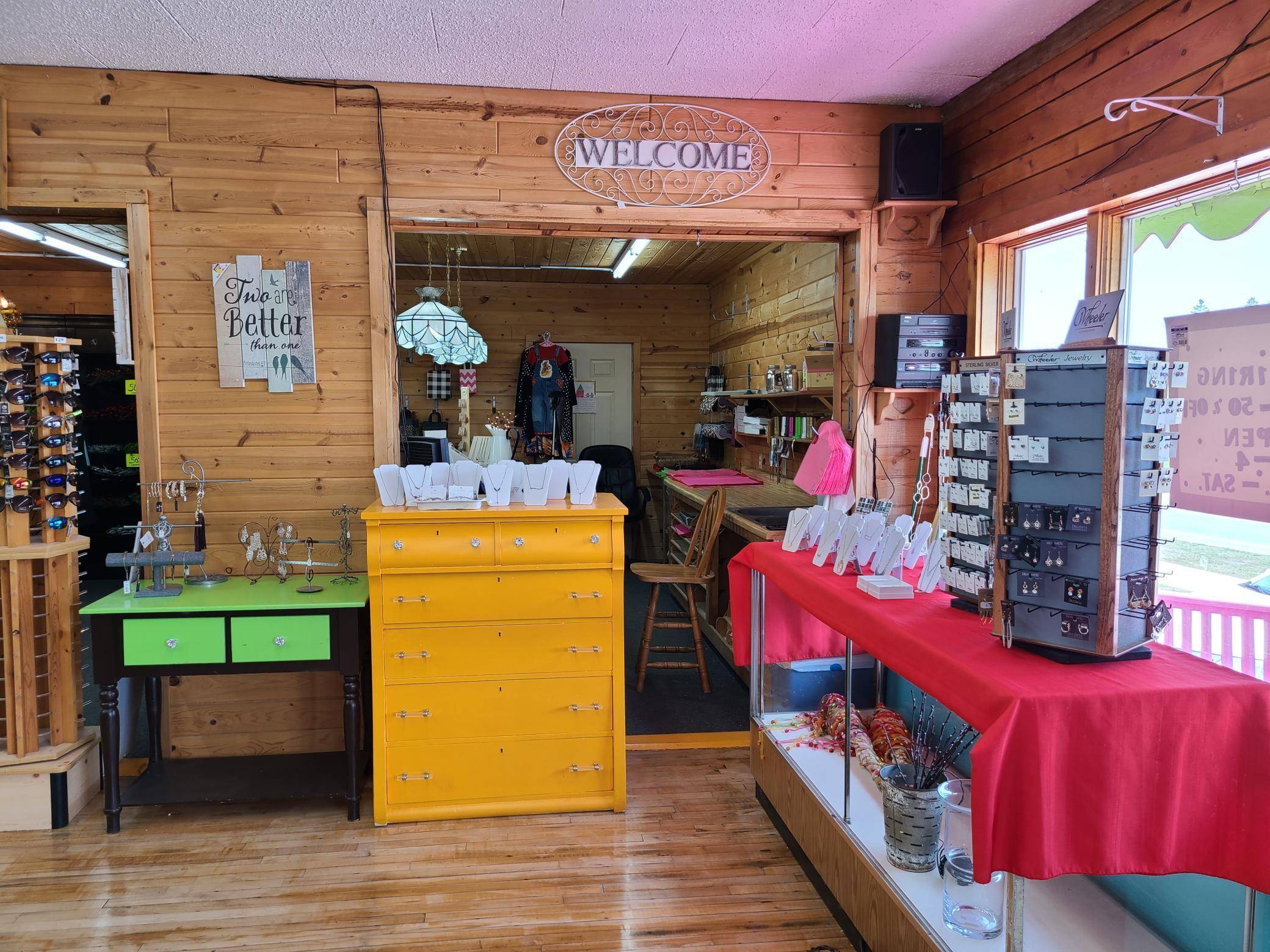 International Falls, MN 56649,1732 2nd AVE