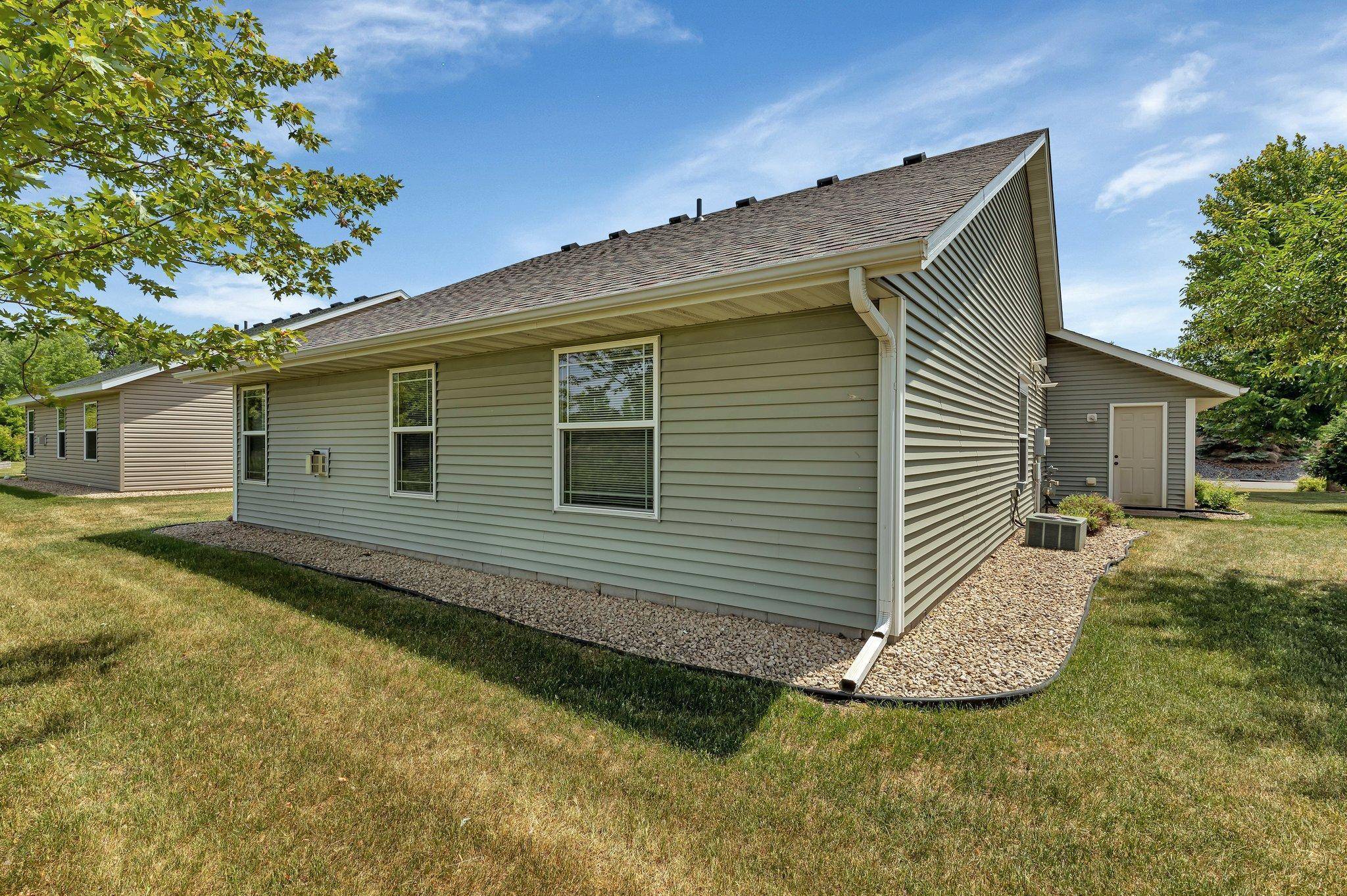 Sartell, MN 56377,1019 1st ST S