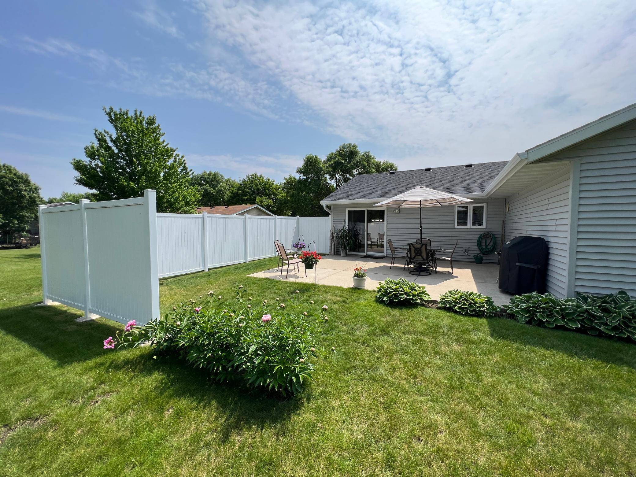 Willmar, MN 56201,1201 Dana DR SE