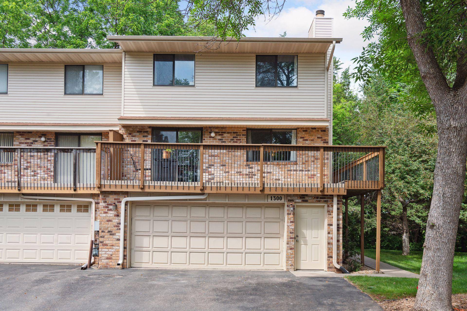 Saint Louis Park, MN 55426,1300 Westwood Hills RD