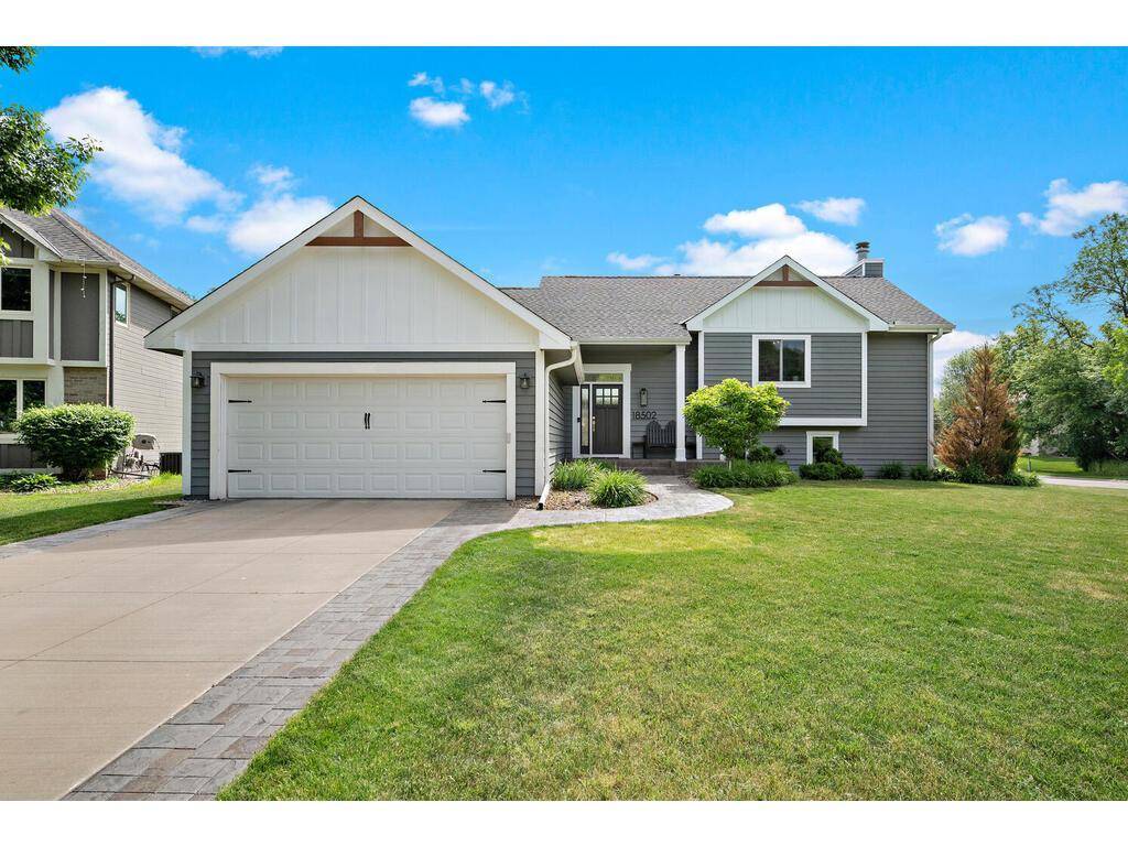 Eden Prairie, MN 55346,18502 Schroeder PL