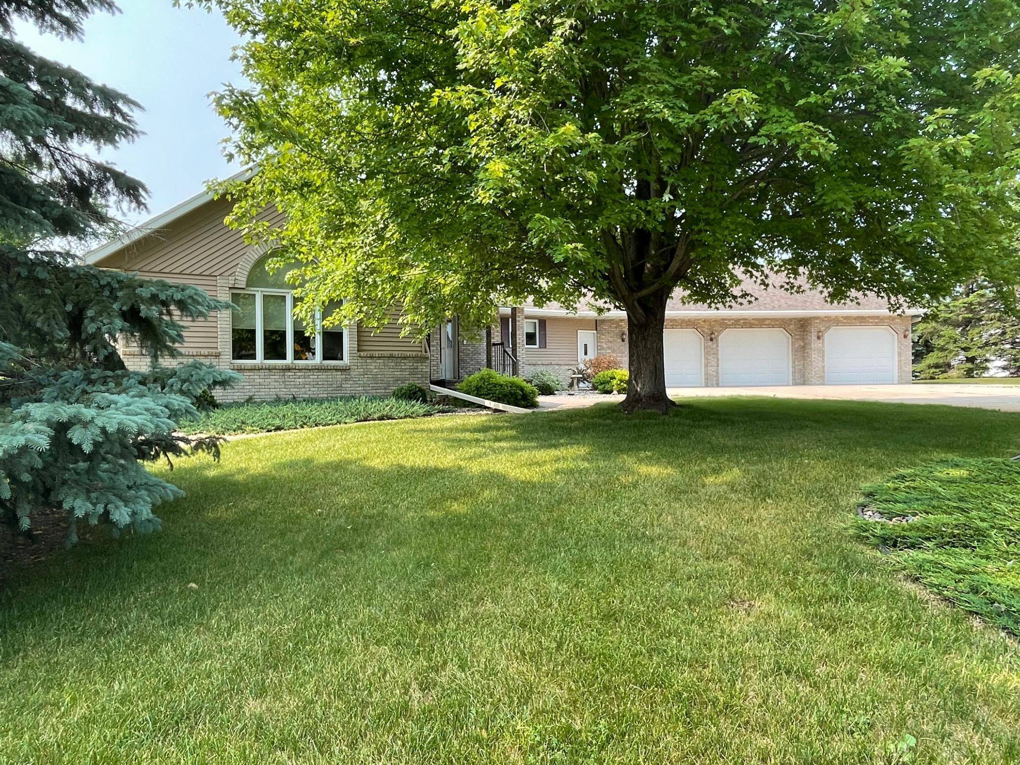 Alexandria Twp, MN 56308,1500 Mc Auliffe PL NW