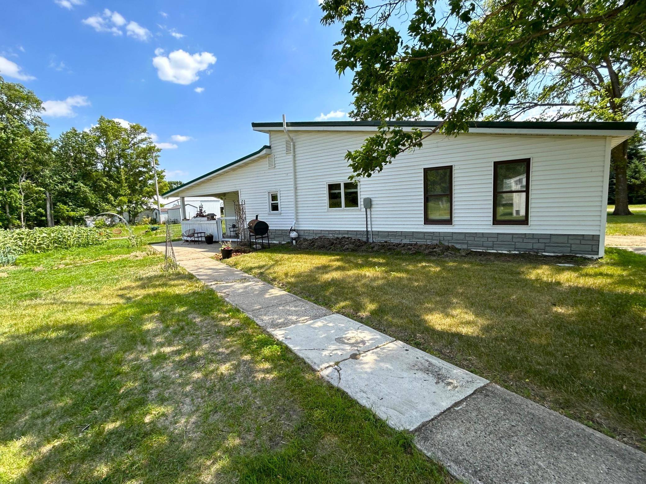 Montevideo, MN 56265,2336 365th AVE
