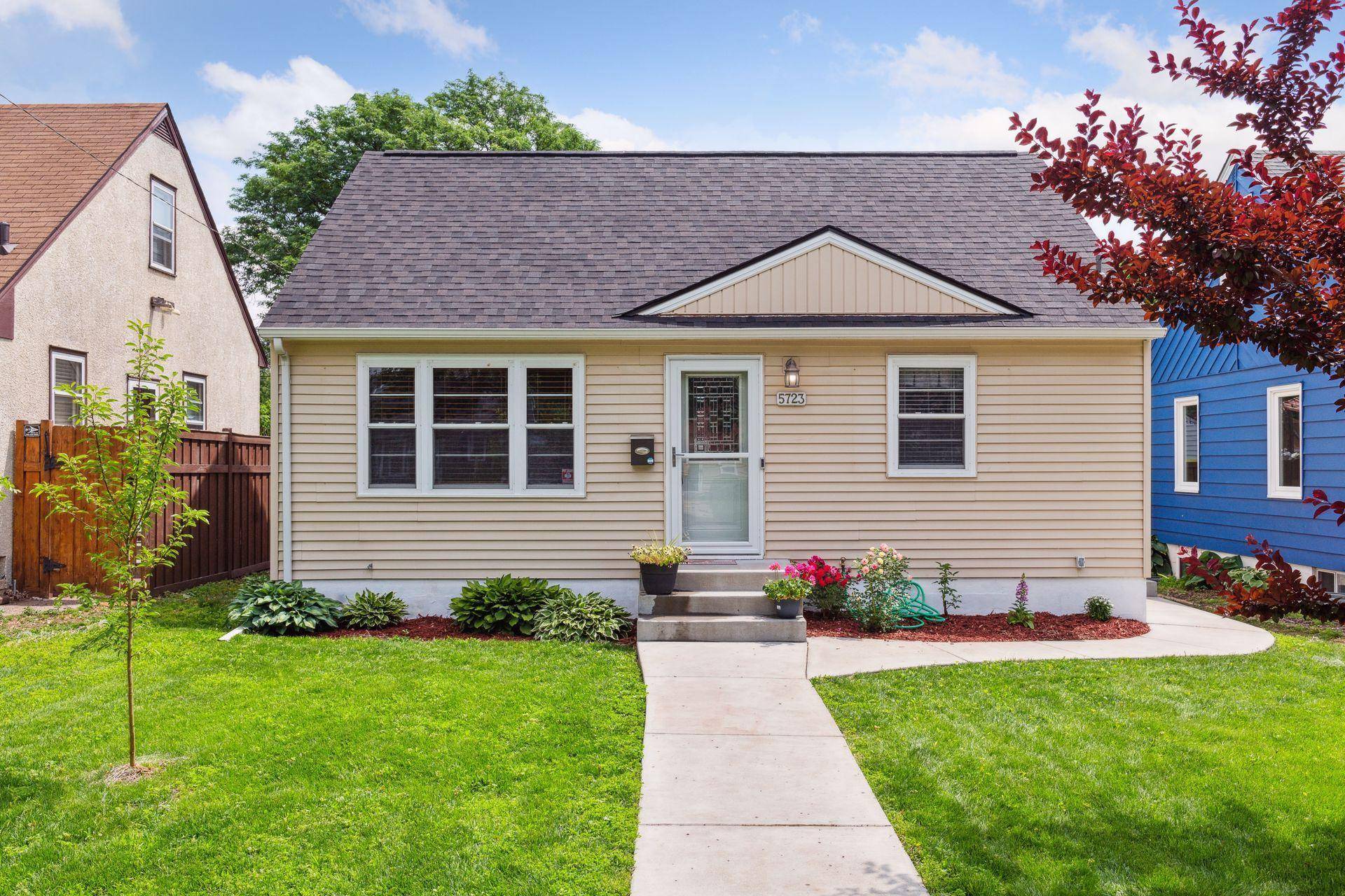 Minneapolis, MN 55417,5723 Bloomington AVE