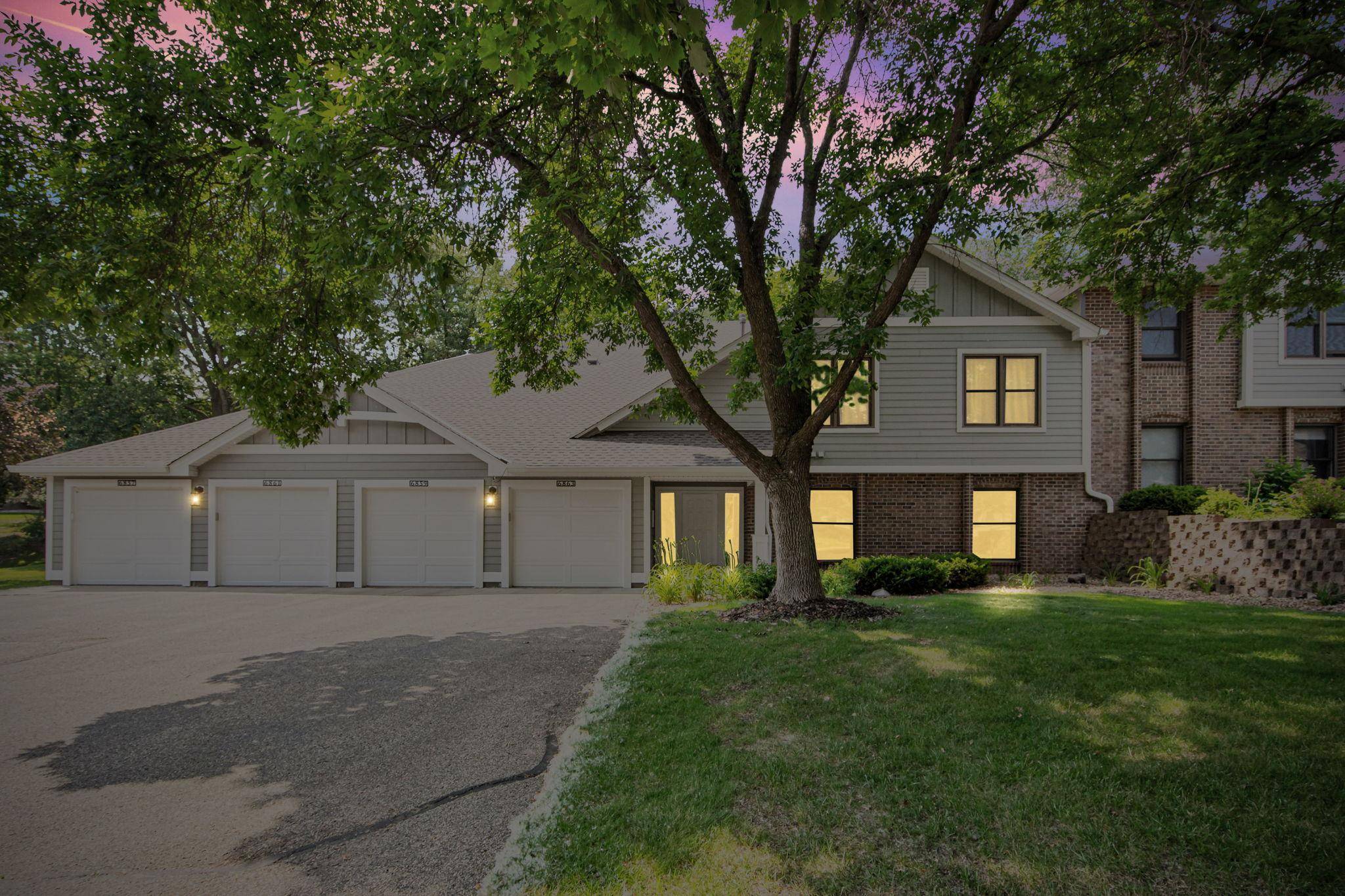 Edina, MN 55436,6857 Langford DR