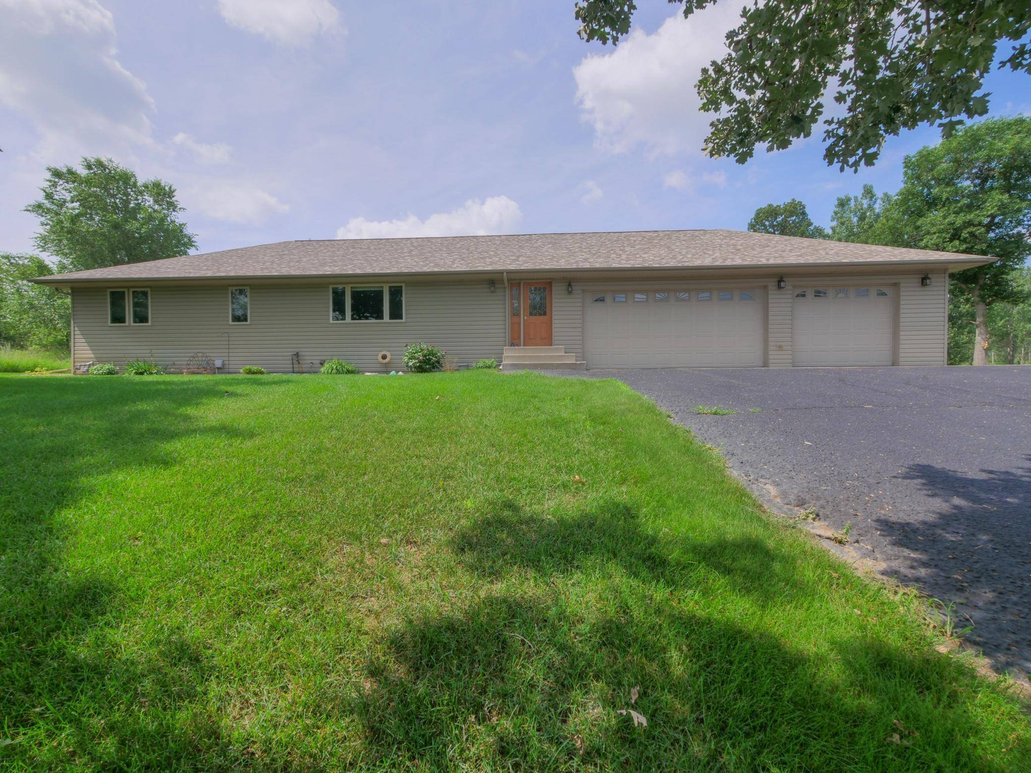 Alexandria, MN 56308,1880 W Latoka DR SW