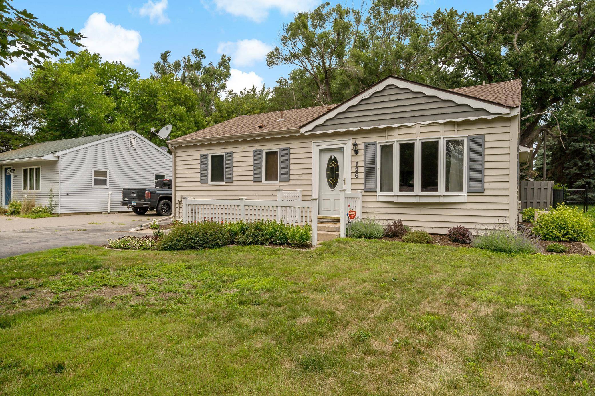 Hastings, MN 55033,126 18th ST W