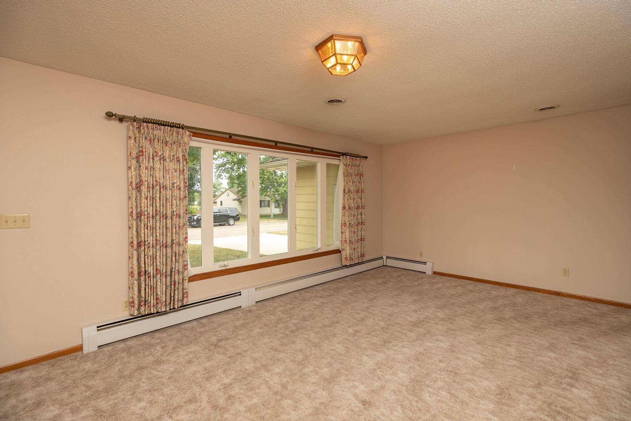 Austin, MN 55912,1200 19th ST NE