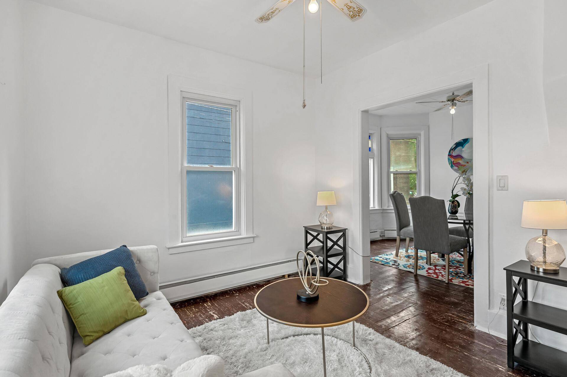 Saint Paul, MN 55117,829 Sylvan ST