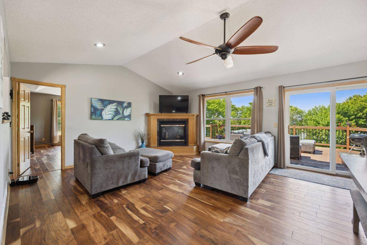 Hutchinson Twp, MN 55350,17061 236th CT