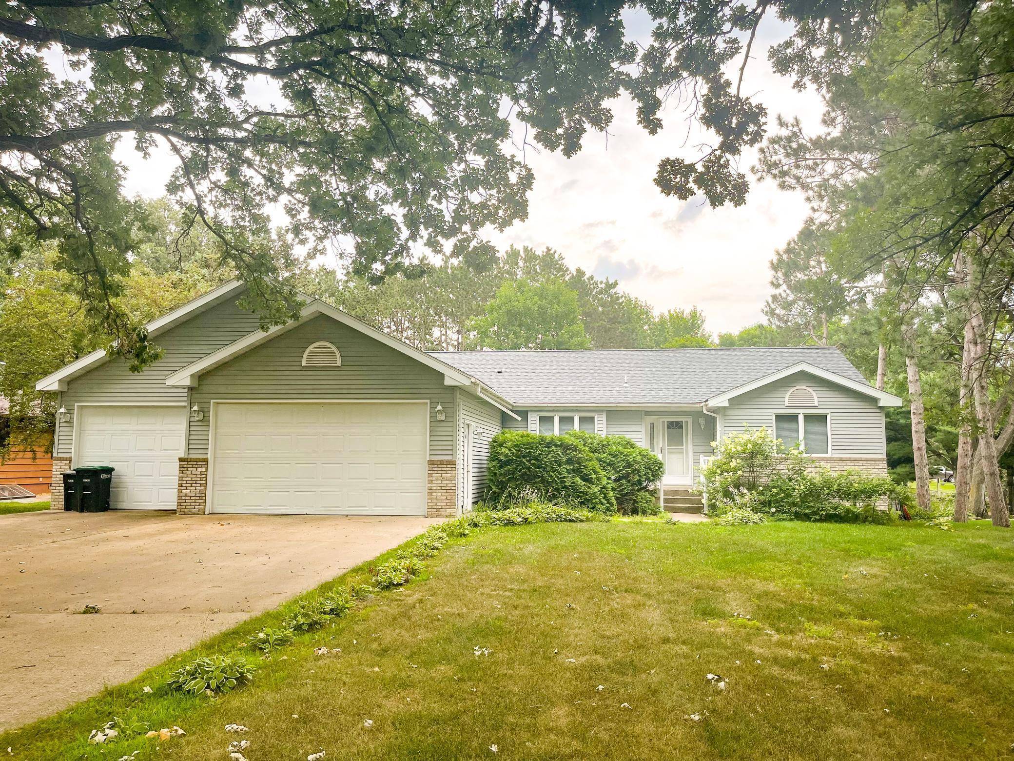 Little Falls, MN 56345,16998 Grove ST