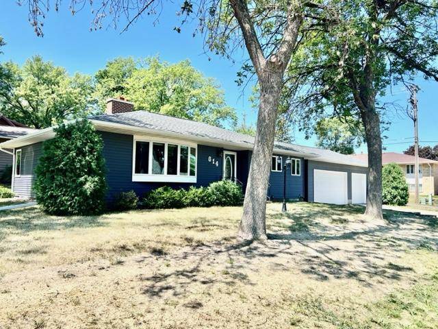 Redwood Falls, MN 56283,614 S Drew ST