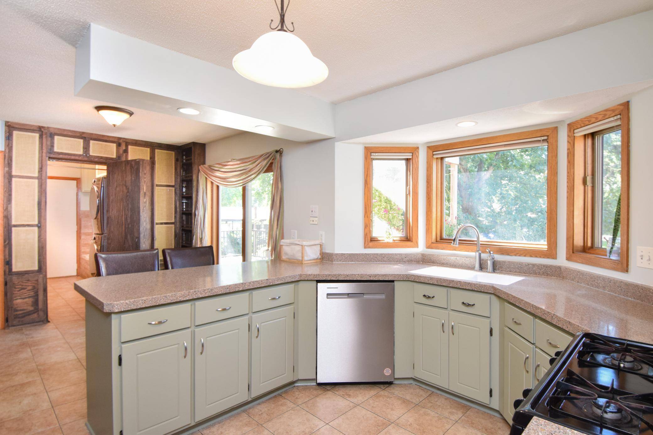 Woodbury, MN 55125,6966 Wyndham WAY