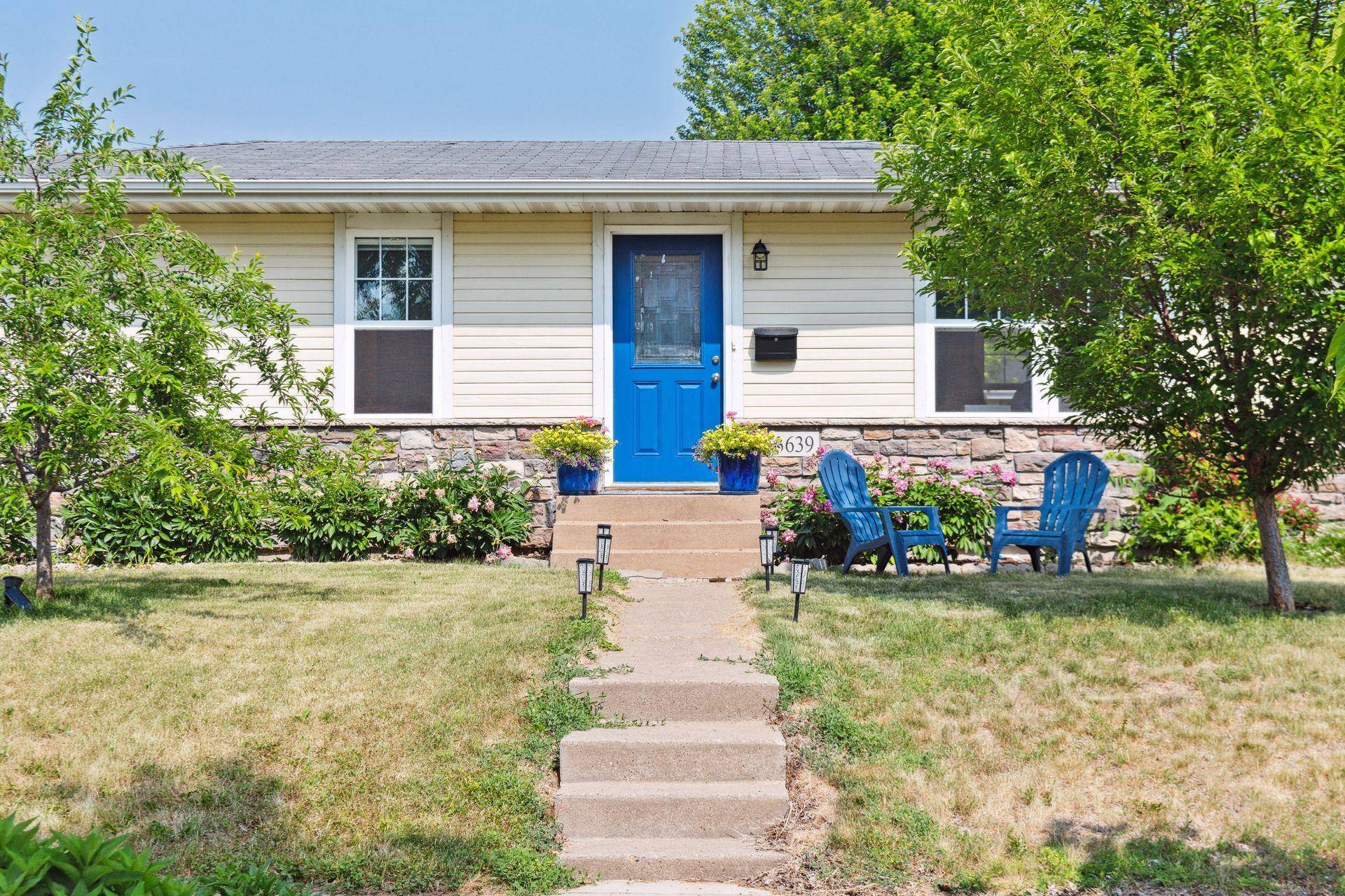 Minneapolis, MN 55418,3639 Buchanan ST NE