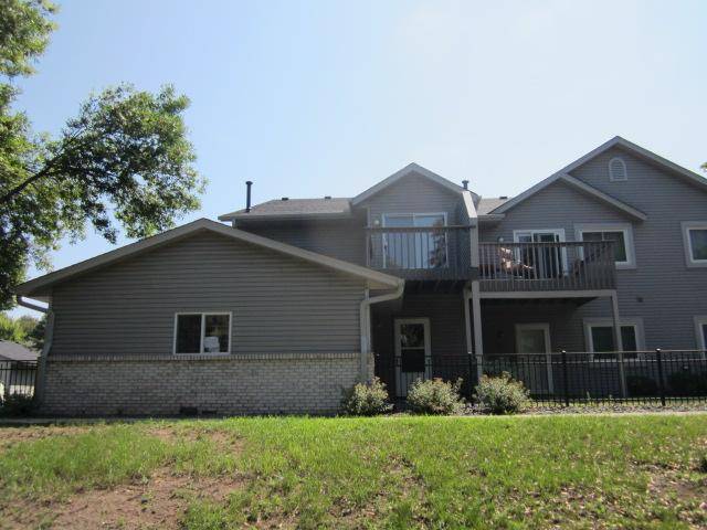 White Bear Lake, MN 55110,3175 Manitou DR #8