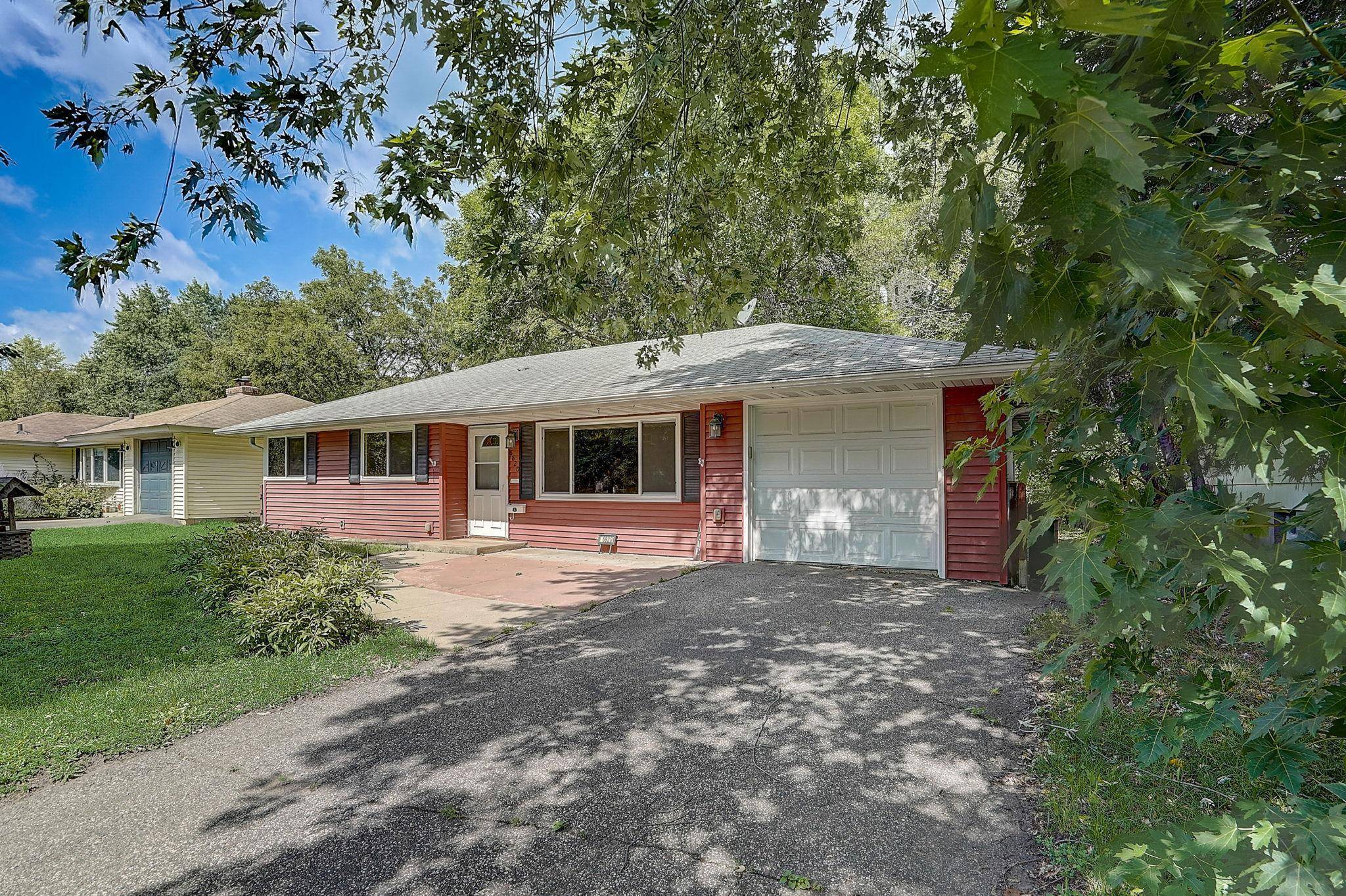 Saint Louis Park, MN 55426,6820 W 23rd ST