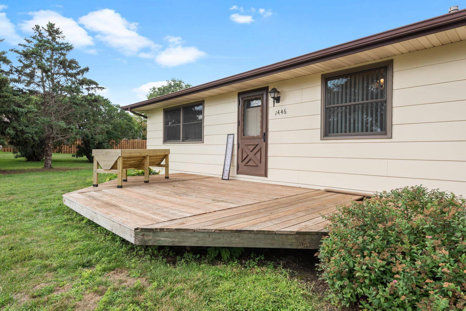 Shakopee, MN 55379,1446 Sharon Pkwy