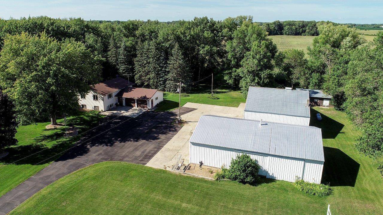 Hutchinson, MN 55350,15828 200th ST