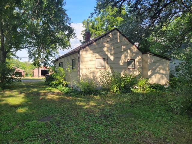 Mapleton, MN 56065,304 5th AVE SE