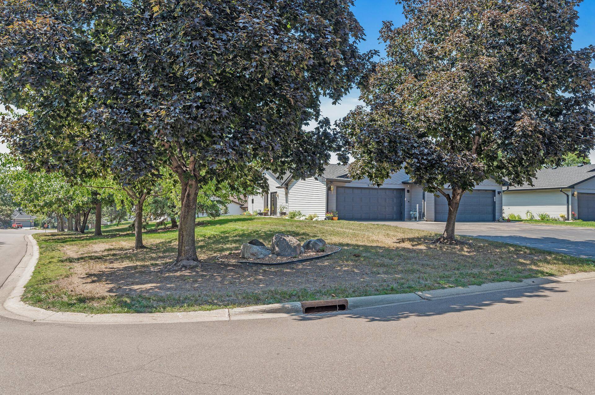 Apple Valley, MN 55124,13399 Hughes CT