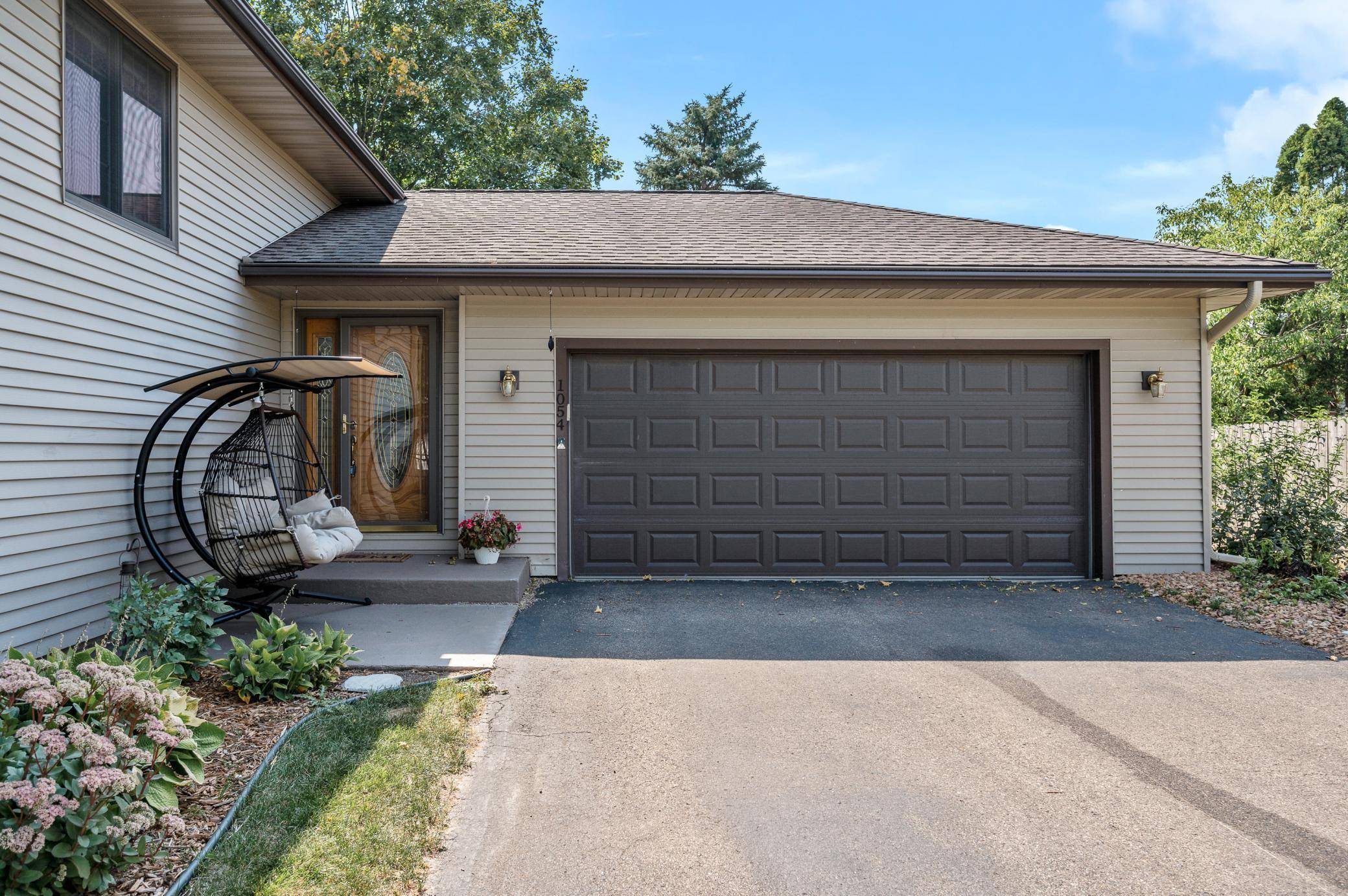 Eagan, MN 55123,1054 Briar Creek RD