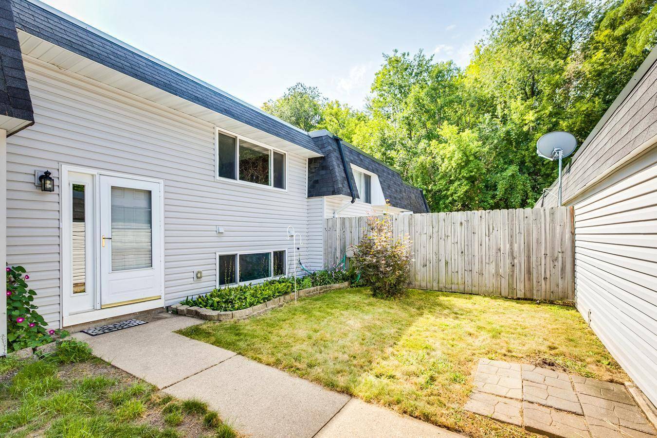 Inver Grove Heights, MN 55076,3886 Craig WAY