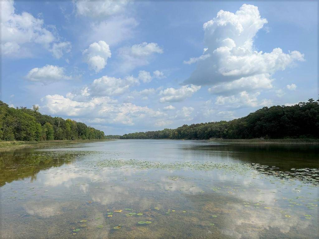 Menahga, MN 56464,13298 Bluebird DR