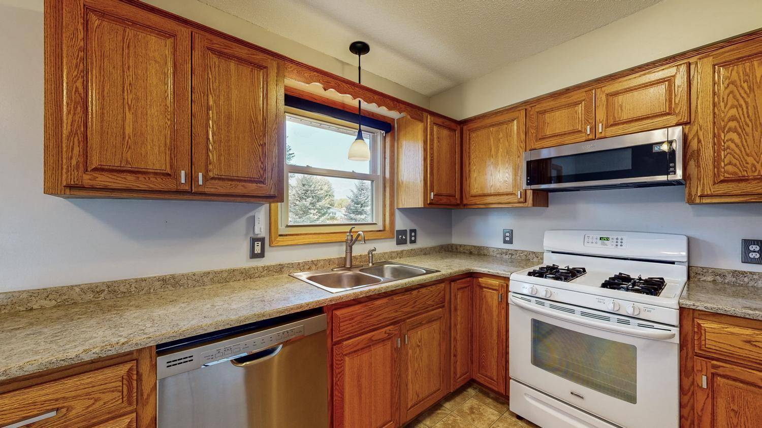 Byron, MN 55920,217 Hilldale CT NW