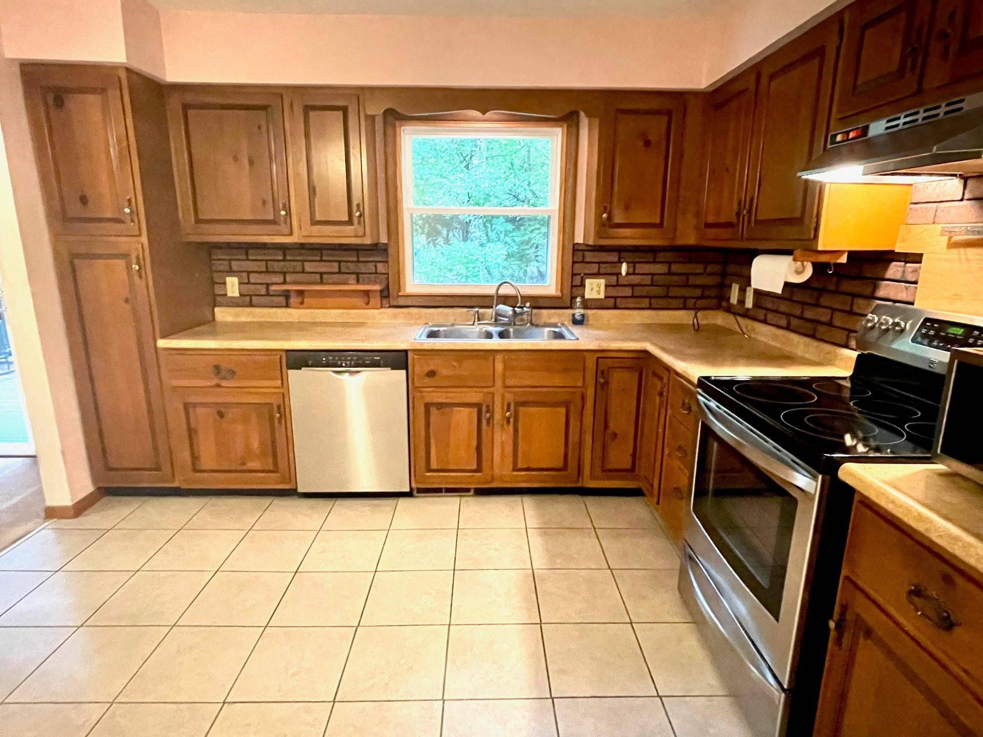 Menomonie, WI 54751,N4834 460th ST